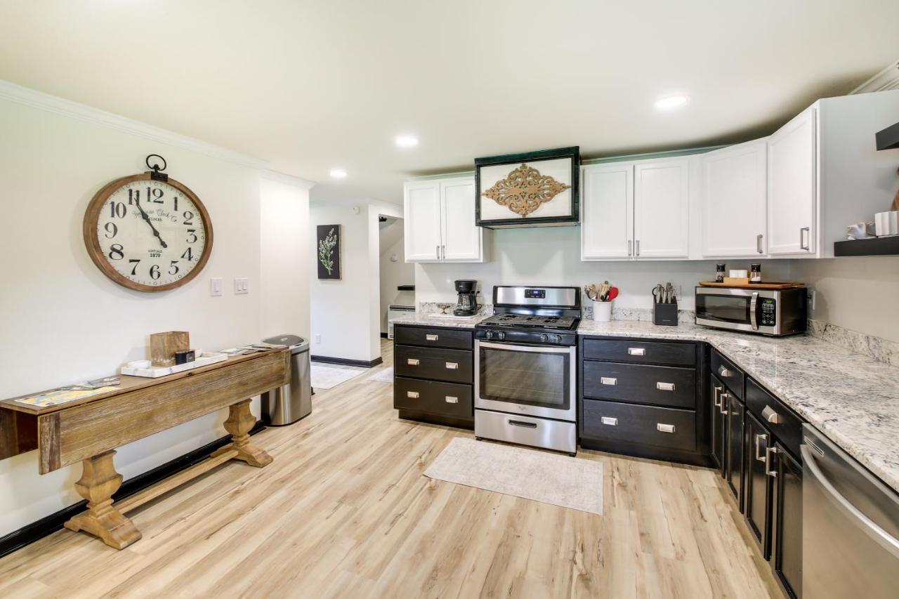 Holiday home Charming Lakefront Oasis In Hot Springs, Arkansas! Hot Springs