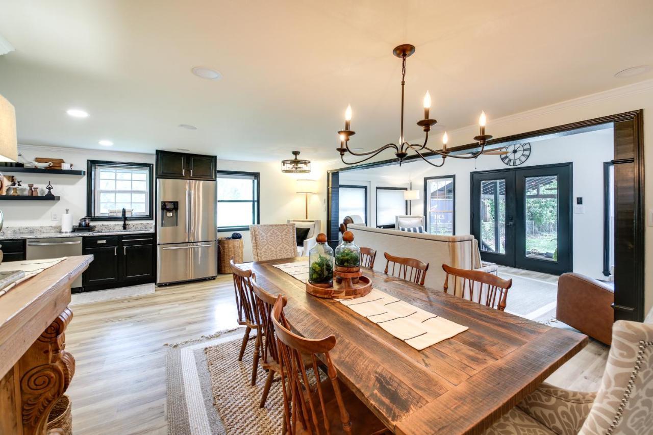 Charming Lakefront Oasis In Hot Springs, Arkansas! * Hot Springs